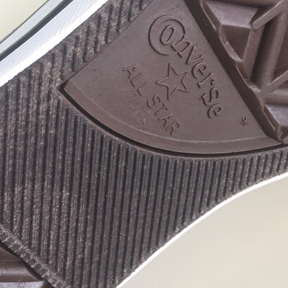 Converse Allstars Shoes - Picture 6 of 7